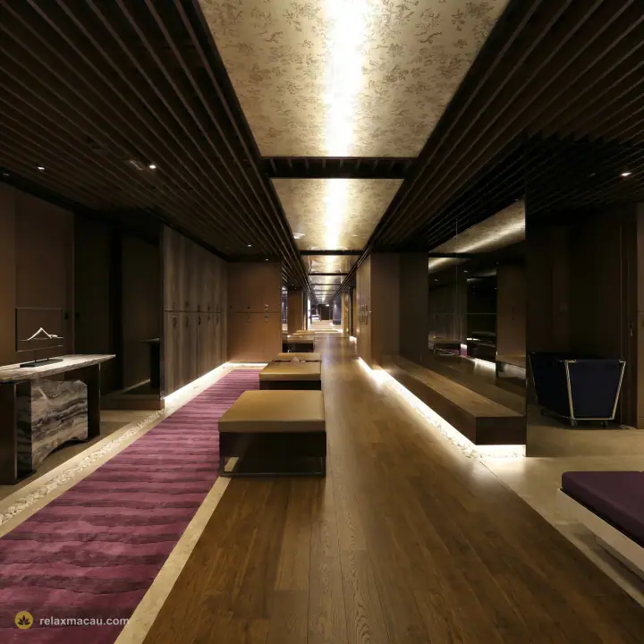 Number One Sauna locker corridor