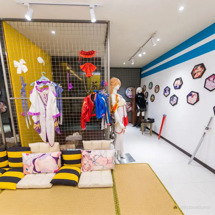 Majesty Spa cosplay themed room