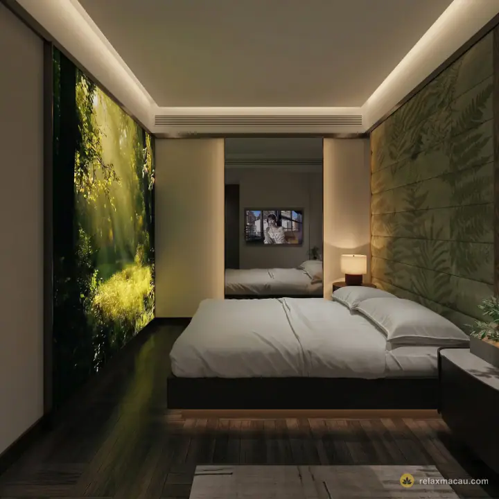 Empire Sauna forest-mural room