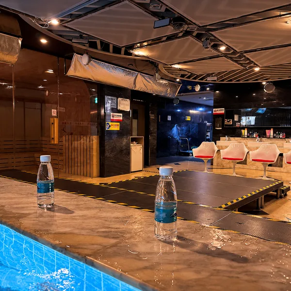 Poolside stage area photo